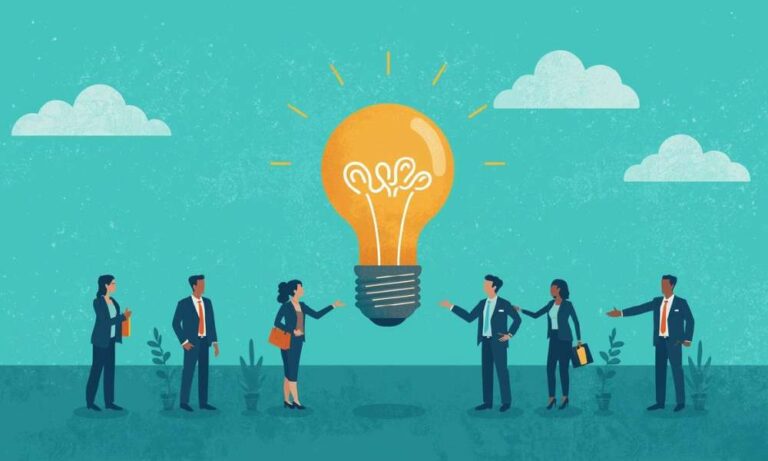 Top Leadership Courses with Real-World Case Studies