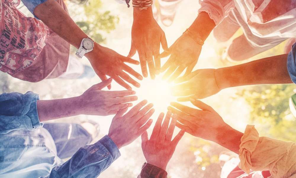 Building Strong Relationships Through Leadership Training
